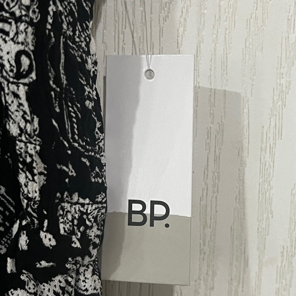 FINAL PRICE NWT Nordstrom BP Smocked Bodice Romper Black Bandana Print Boho - Picture 3 of 4